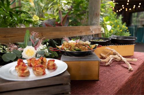 Brevard-Zoo-Catering-Rainforest-21-584